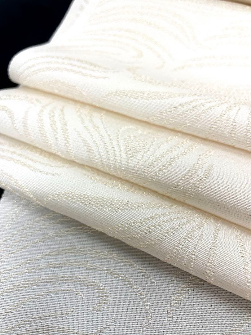 白生地 金通し 紋意匠 孔雀の羽 着尺 正絹 反物 FU001 - メルカリ