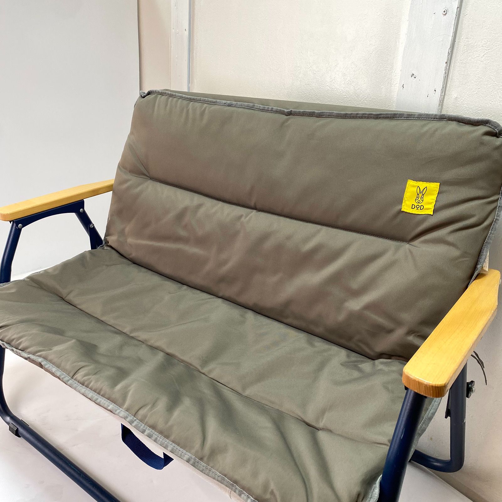 Amazon.co.jp: DOD(ディーオーディー) グッドラックソファ 車内で棚に