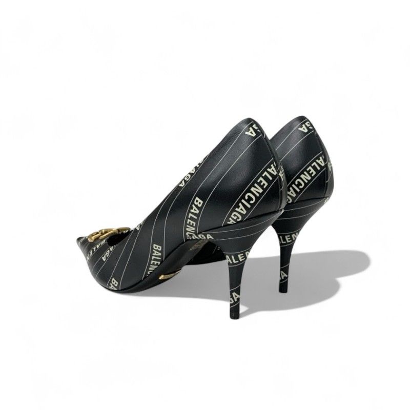 GUCCI ブラック パンプス GGロゴ GUCCI ブラック パンプス GGロゴ