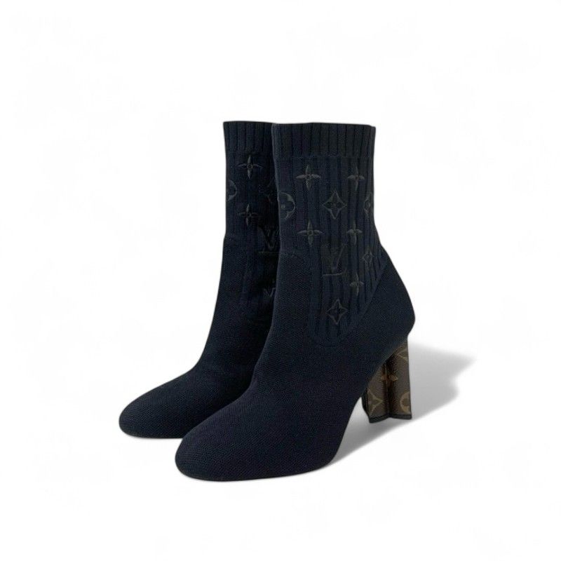 美品　ルイヴィトン　ニットソックスブーツ　モノグラムロゴ　刺繍　黒 ルイヴィトン LOUIS VUITTON シルエットライン モノグラム ブーツ