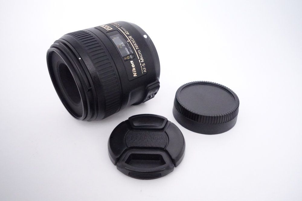 上品 ニコン Nikon 単焦点マイクロレンズ AF-S DX Micro NIKKOR 40mm f 2.8G D11020A
