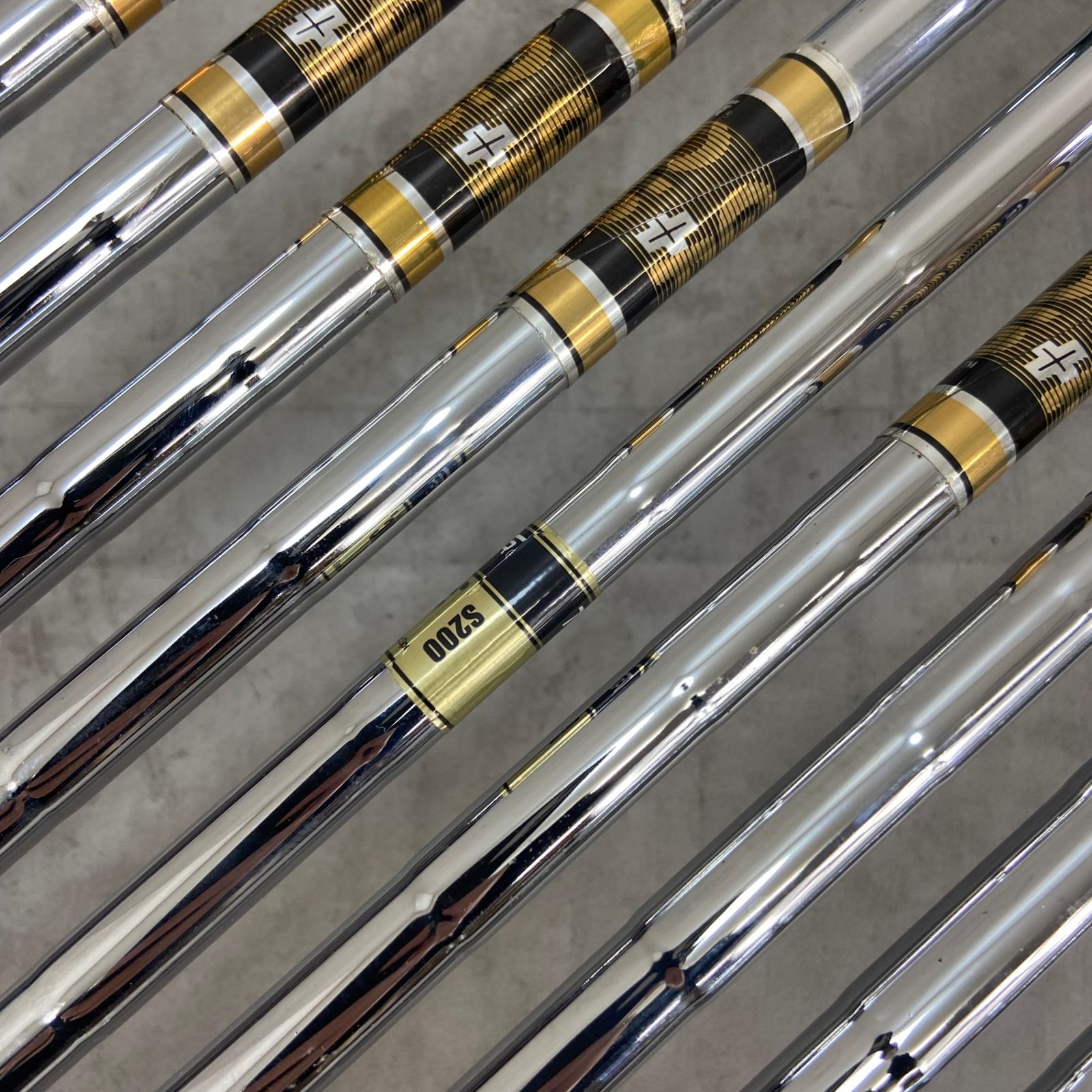 スタッフモデル