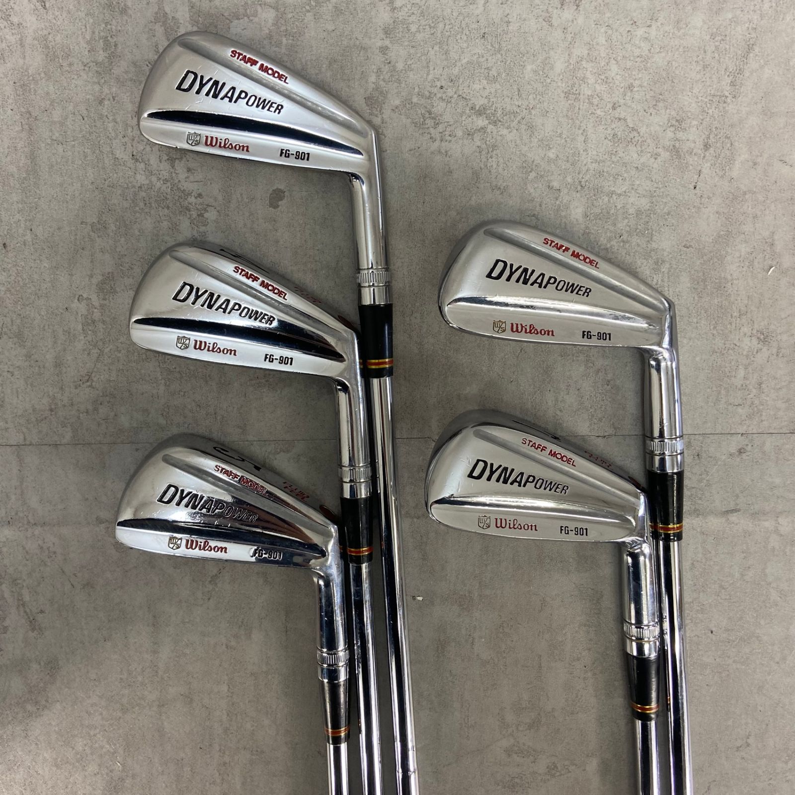 スタッフモデル