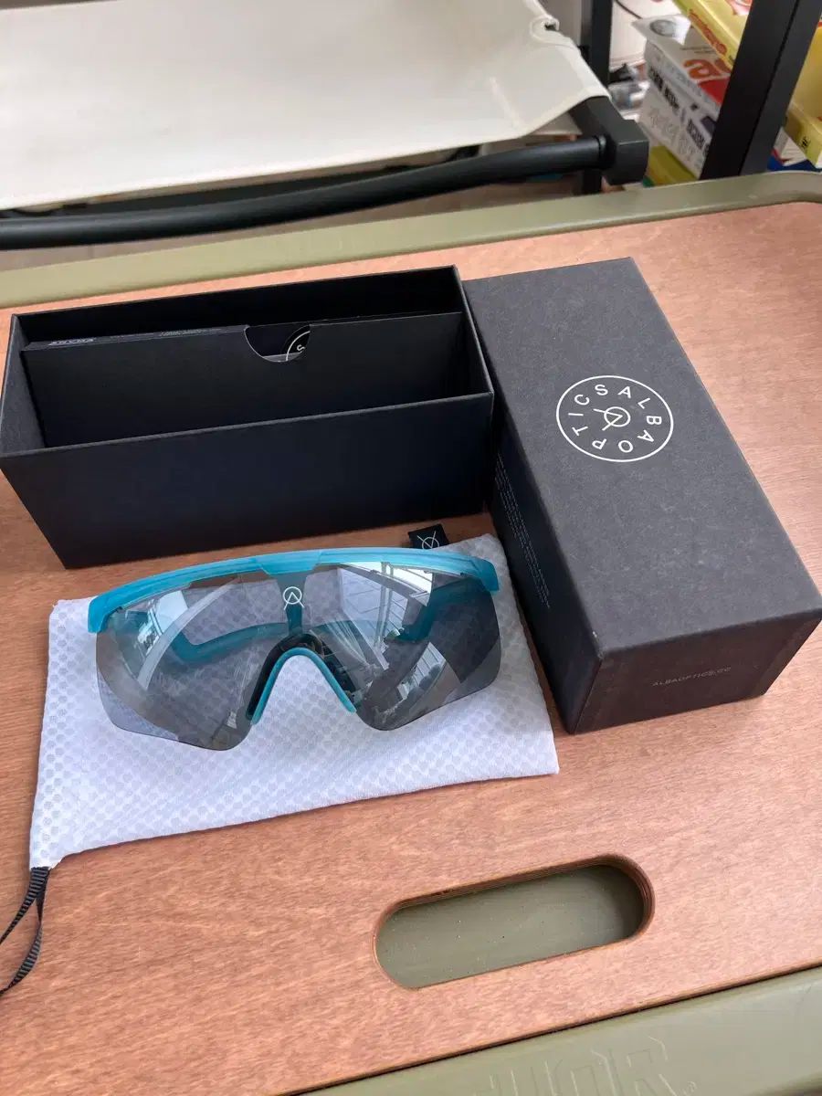 アルバ オプティクス デルタ サングラス