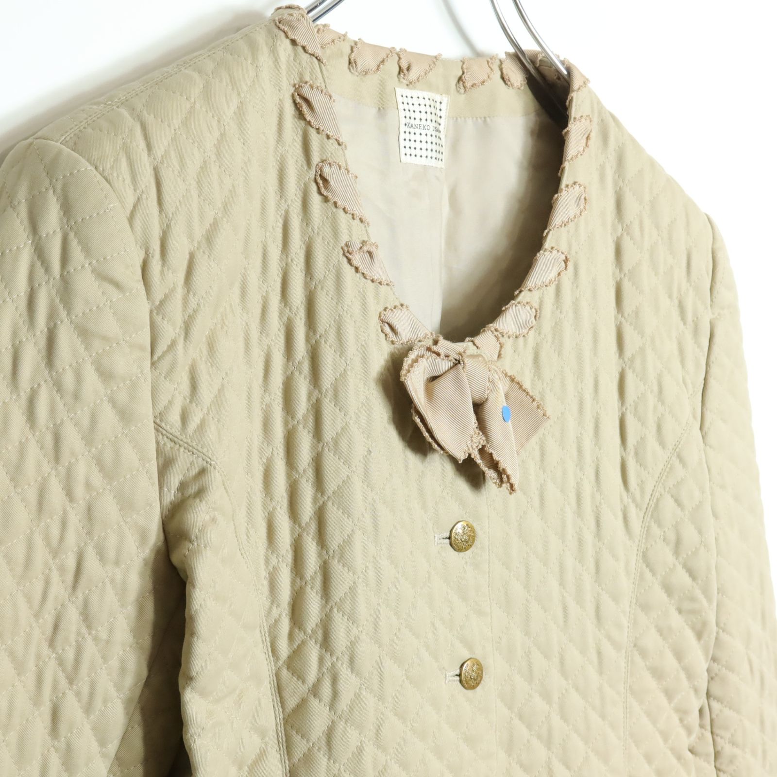 カネコイサオ☆リボン付き♪ノーカラージャケット キルティング