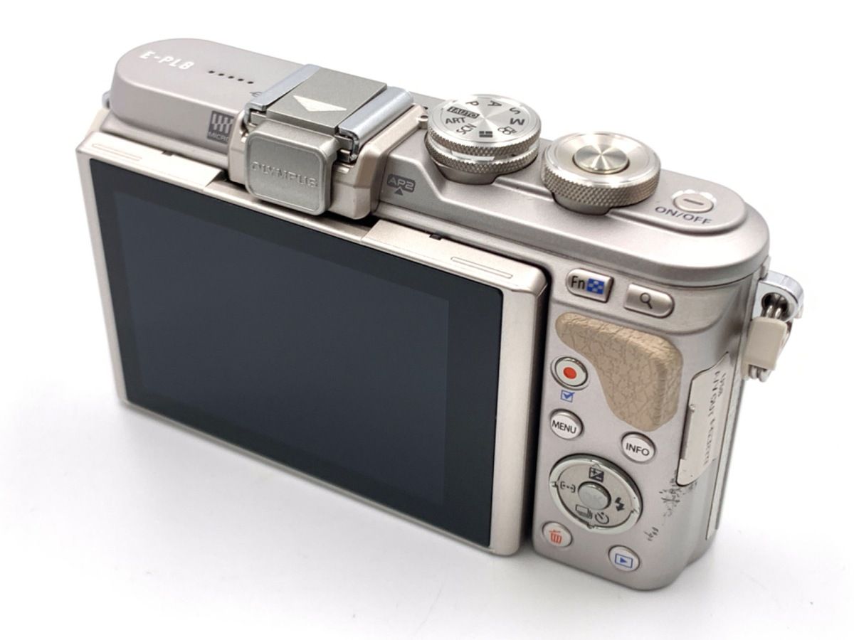 オリンパス PEN E-PL8 ボディ ホワイト