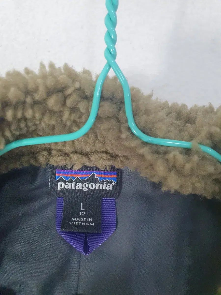  パタゴニア キッズ フリース レトロ ジャケット カーキ ブラウン L 12 y その他 ジャケット ブルゾン