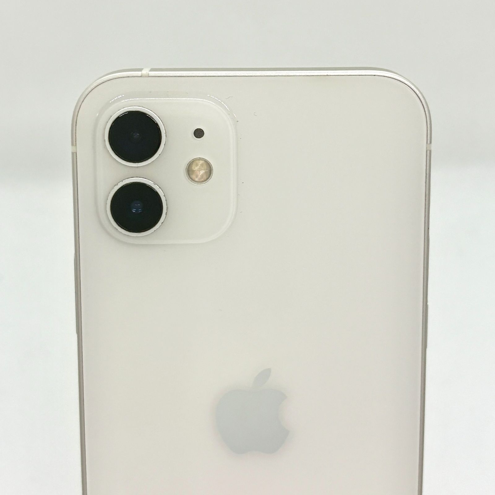 美品 iPhone12 ホワイト 本体 64GB バッテリー81% SIMフリー 良品】【純正バッテリー81%】 iPhone 12 64GB ホワイト 3369 SIMフリー