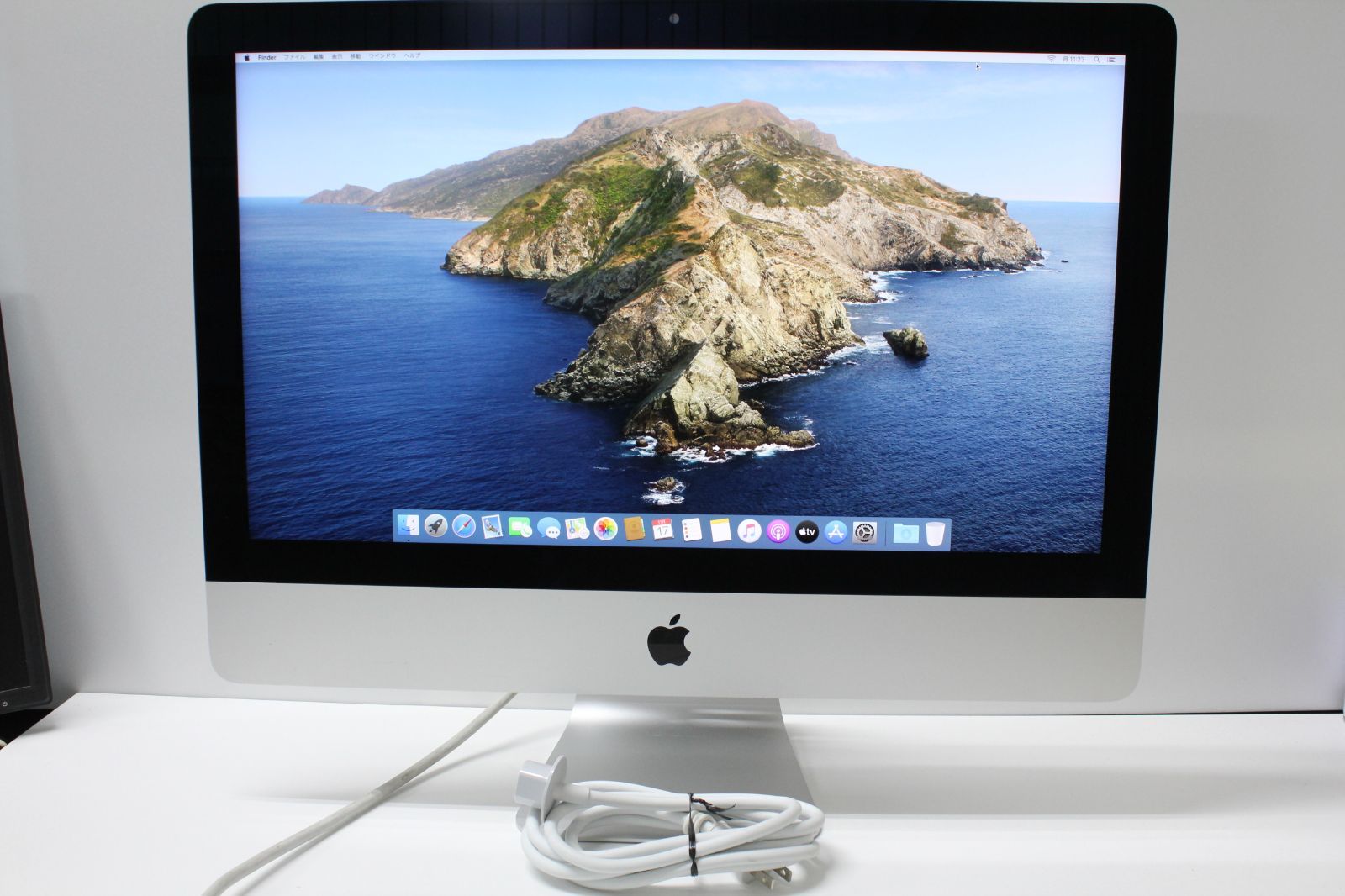 iMac（Retina 4K,21.5インチ,2017）HDD1TB/8GB〈MNDY2J/A〉⑥ - メルカリ