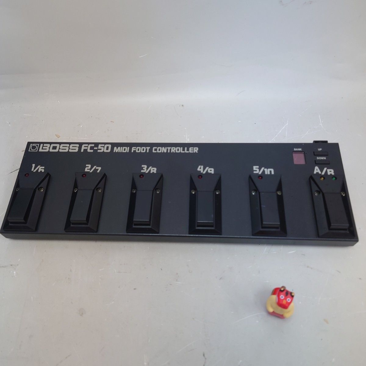 BOSS FC-50 MIDI Foot Controller 動作品 本体のみ ギター用フットスイッチ ローランド MIDIコントローラー z-2374