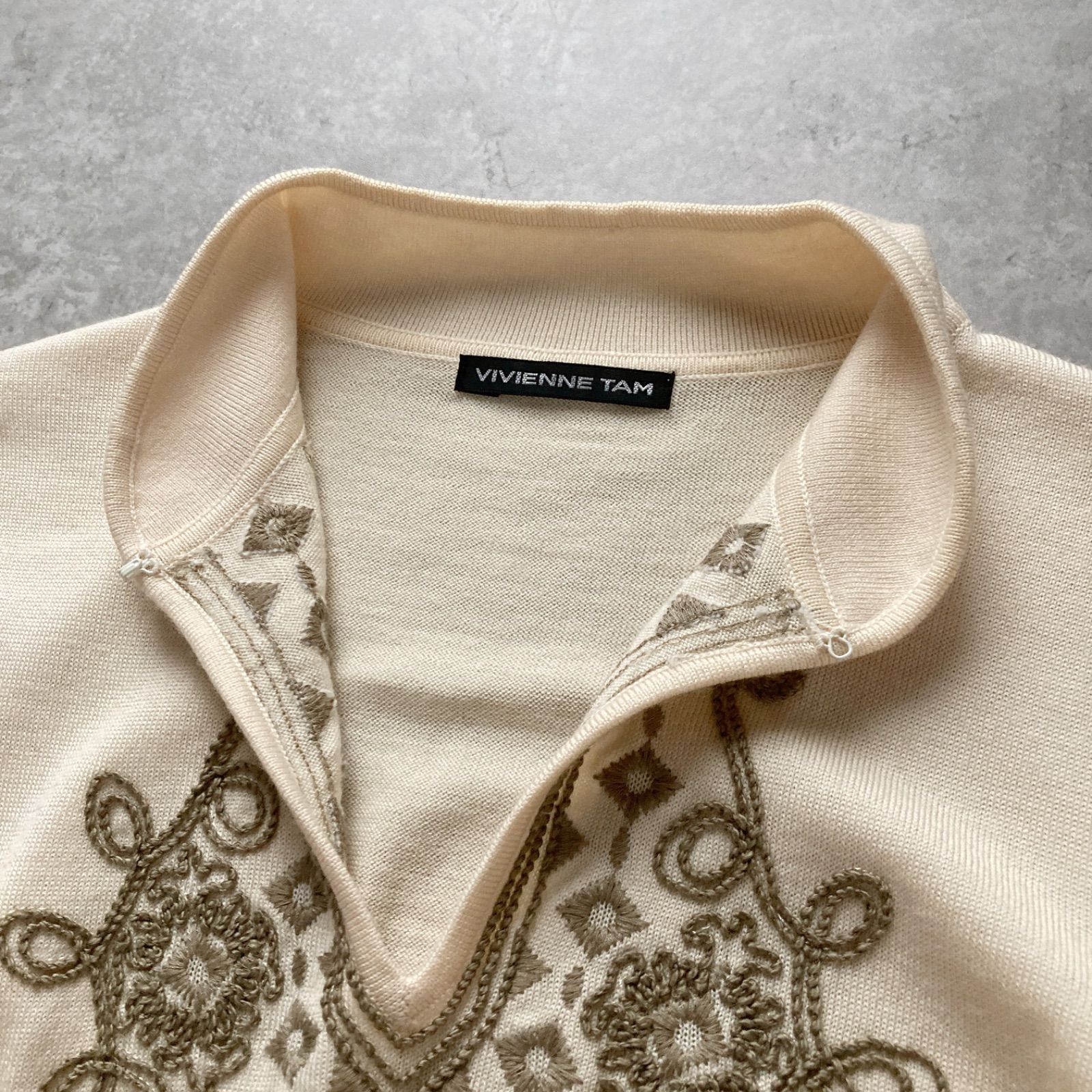 VIVIENNE TAM ヴィヴィアンタム 高級 上質 ウール混 ニット セーター  