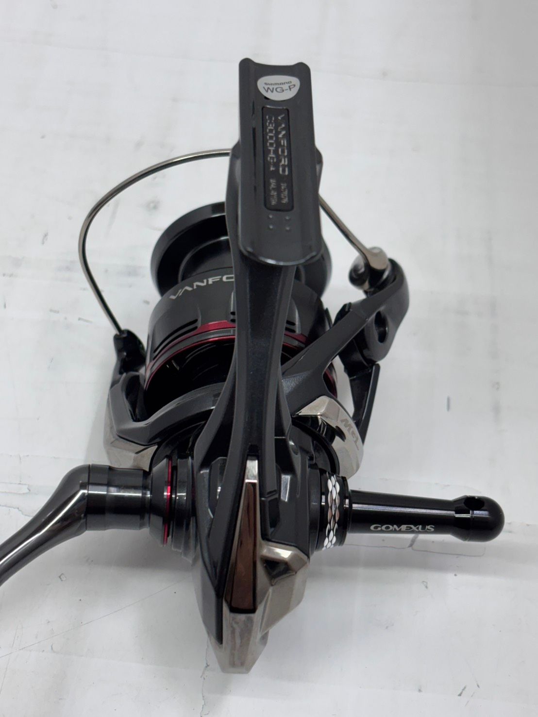 スピニングリール