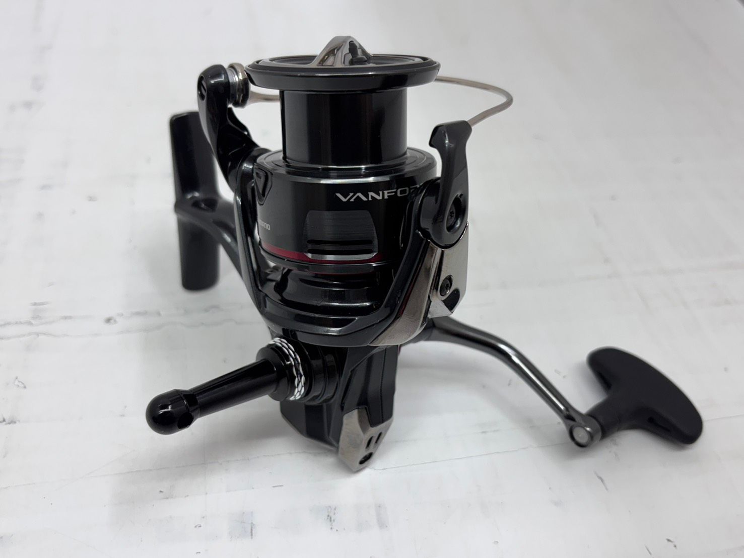 h9980 SHIMANO シマノ スピニングリール ヴァンフォード C3000XG