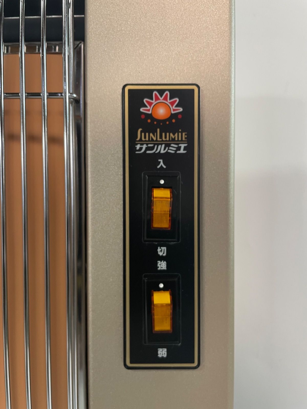 【美品・希少色のレッド】サンルミエ 遠赤外線暖房器 E800L-TM 2025年最新】Yahoo!オークション -サンルミエ e800l-tmの中古品・新品