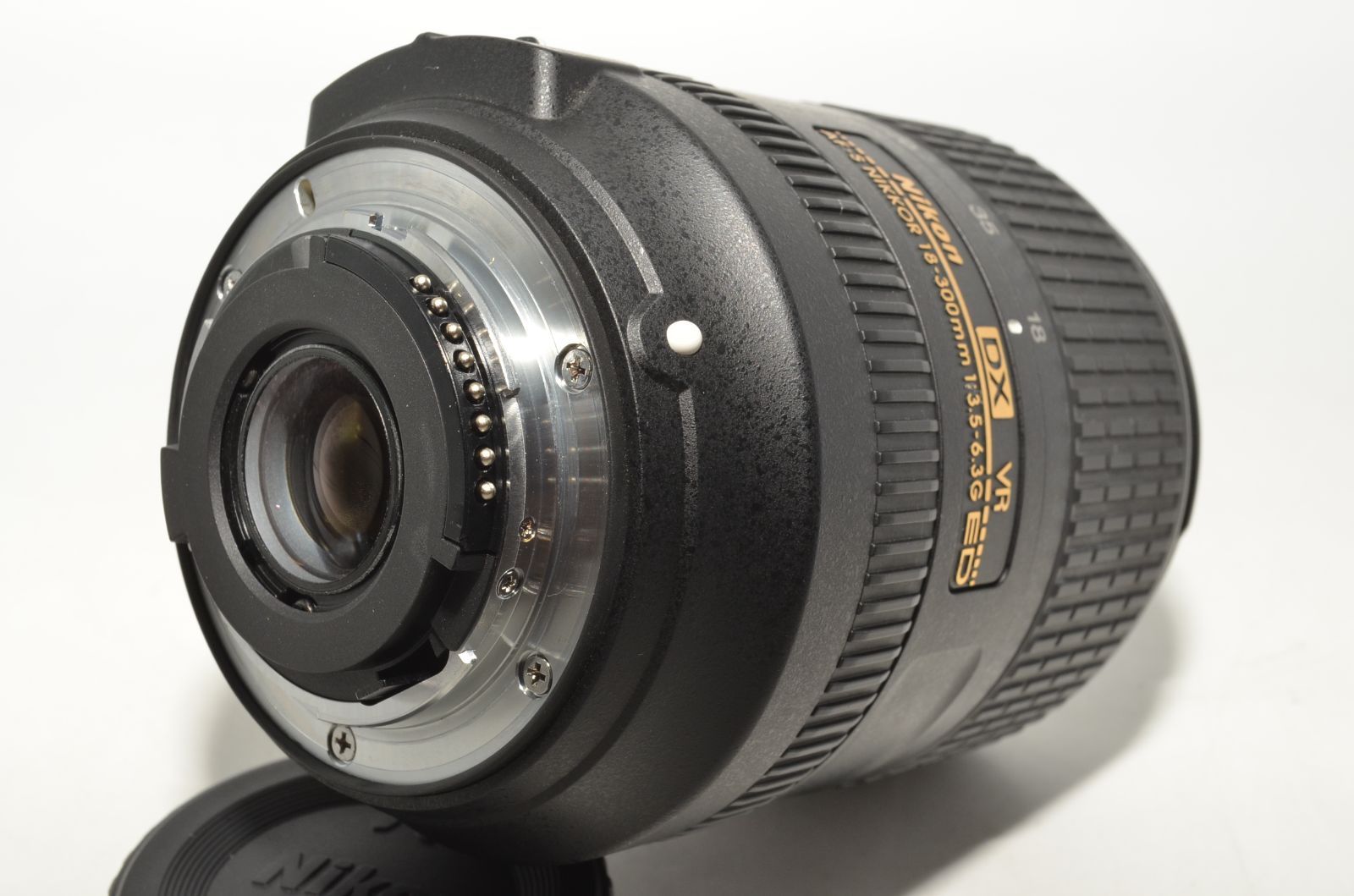 251019 Nikon 高倍率ズームレンズ AF-S DX NIKKOR 18-300mm f 3.5-6.3G ED VR ニコンDXフォーマット