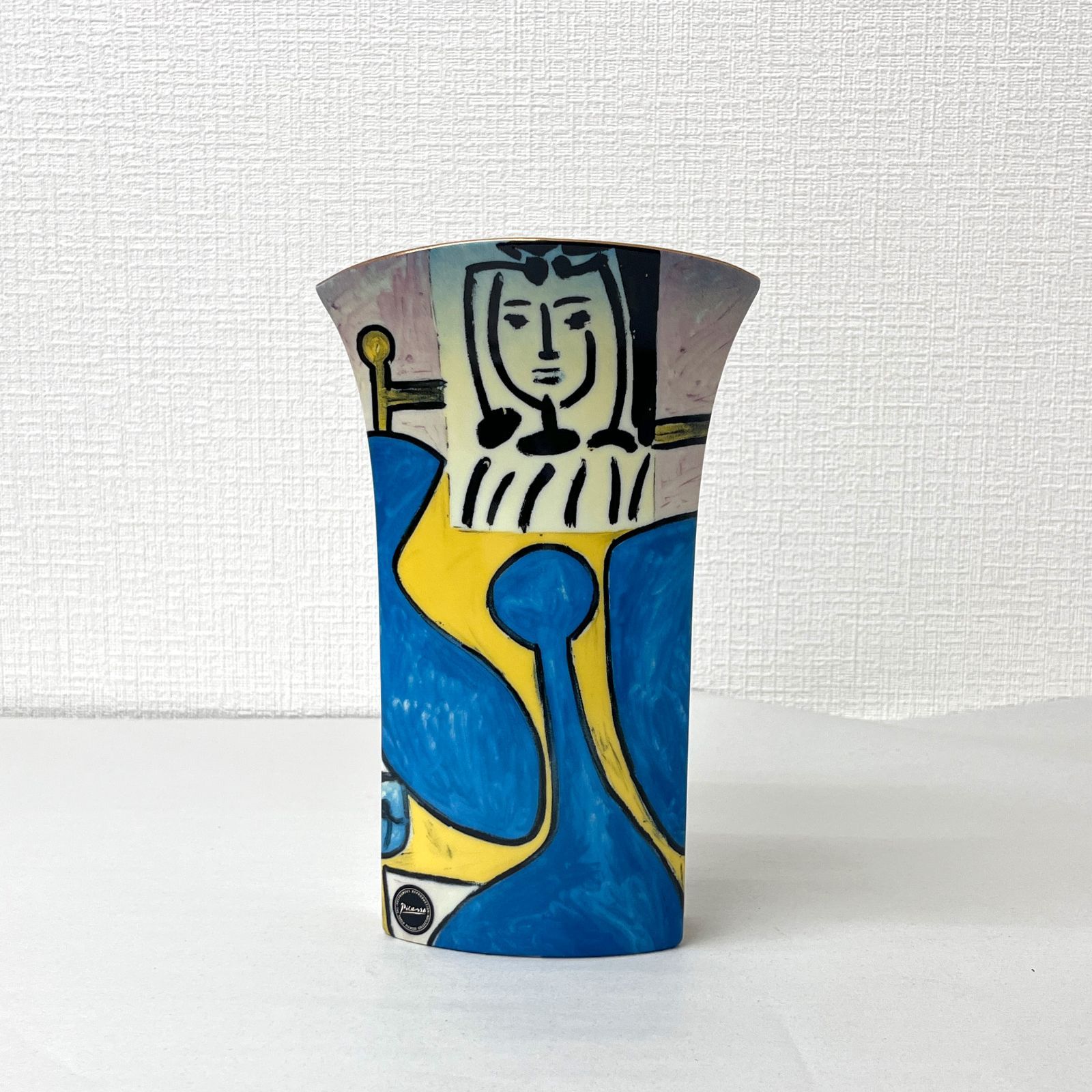 アウトレット】ピカソ フラワーベース 青いバラと座る少女 花瓶 花器