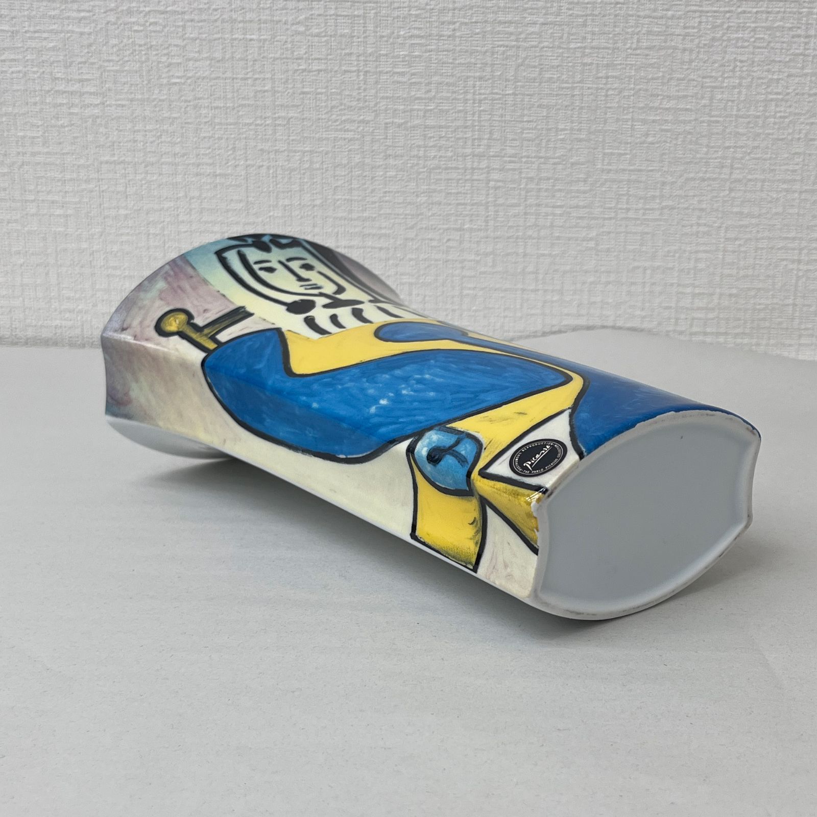 ピカソ フラワーベース　青いバラと坐った女 ピカソ フラワーベース 青いバラと坐った女 ピカソ フラワーベース