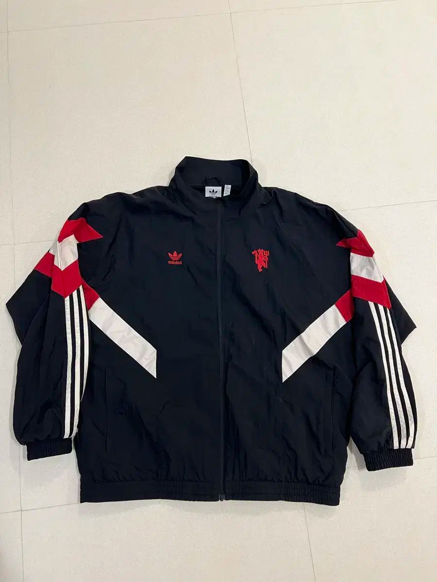 MANCHESTER UNITED FC トラックジャージ