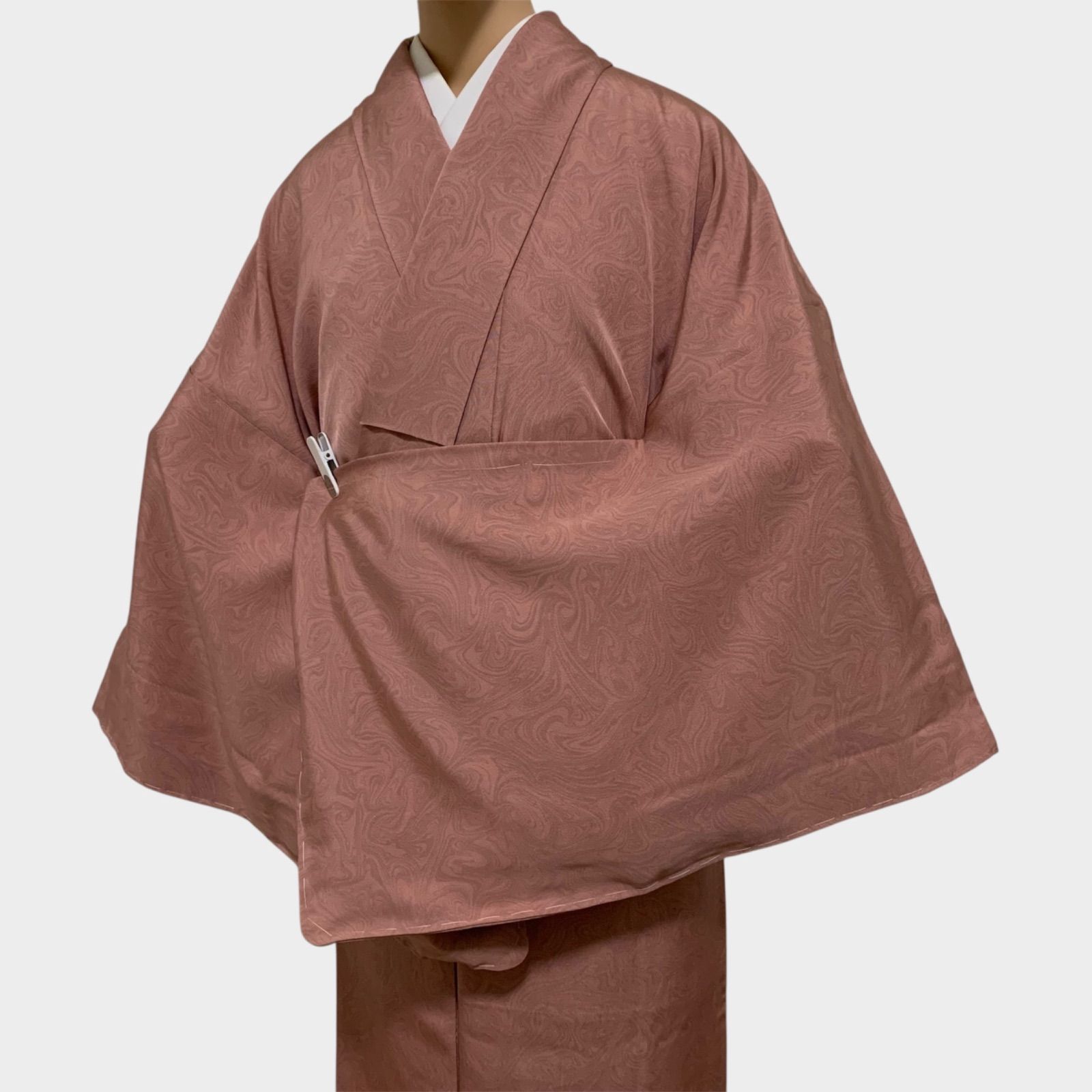 R-1494 着物 小紋 袷 絹 裄68.5センチ 身丈(背)163センチ レディース