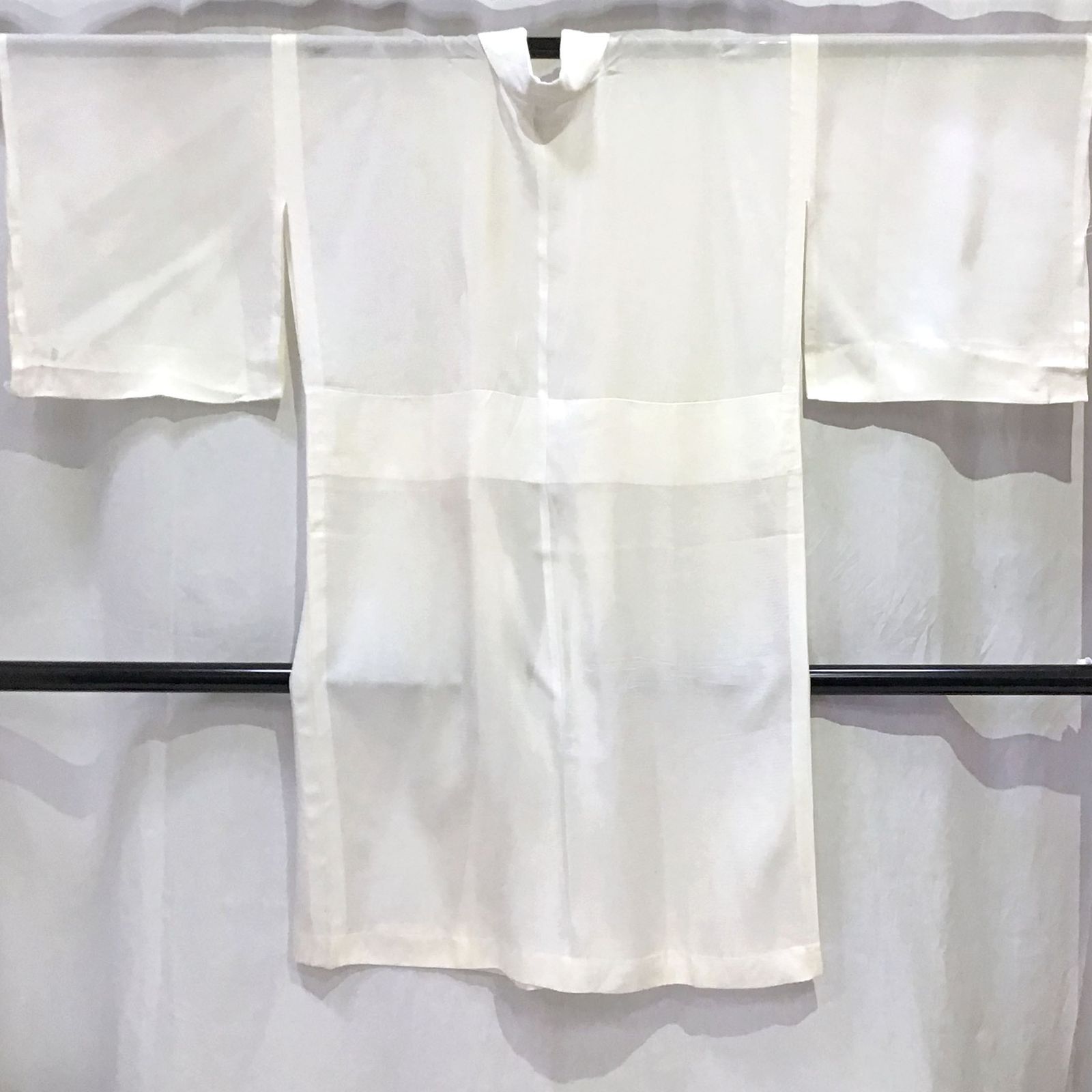  着物 長襦袢 絽 白地 No 200701 1704 梱包サイズ60 長襦袢 長襦袢 半襦袢