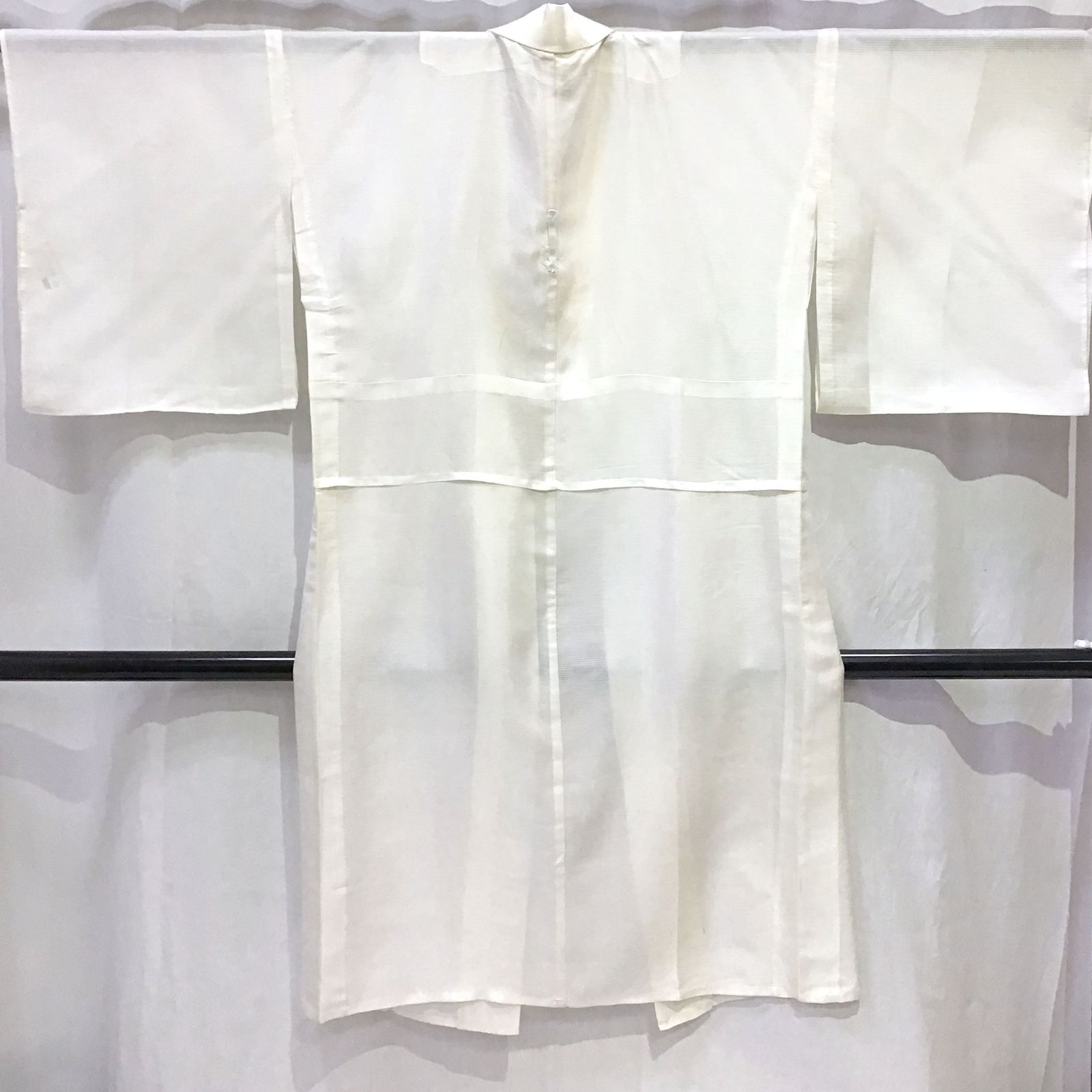  着物 長襦袢 絽 白地 No.200701-1710 梱包サイズ60 長襦袢 長襦袢 半襦袢