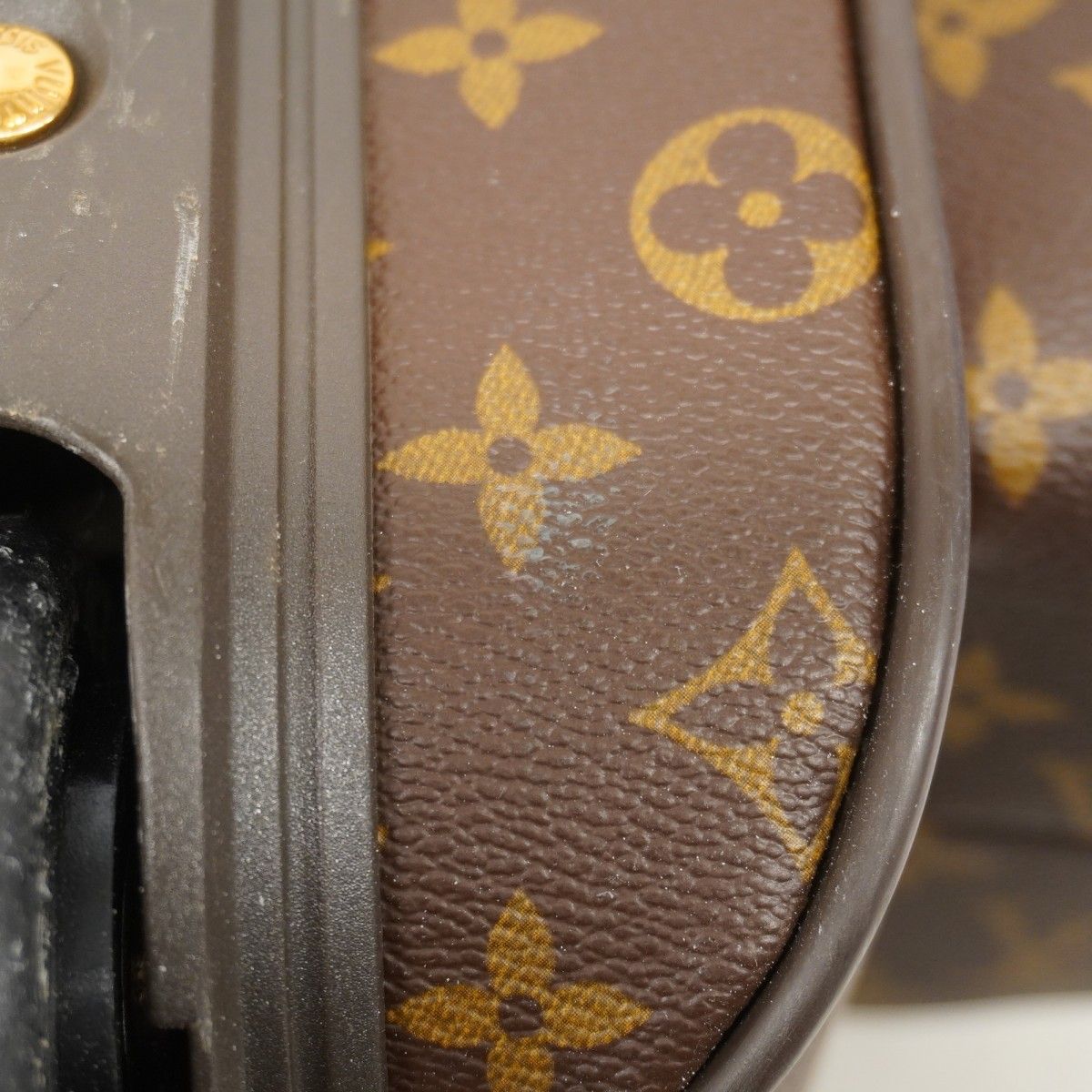 2588 ルイヴィトン