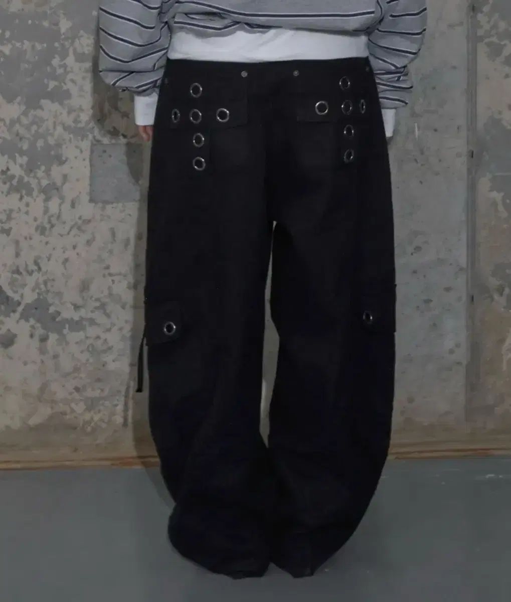 ファンシー クラブ クロス ポケット カーゴ パンツ ズボン ブラック サイズ2