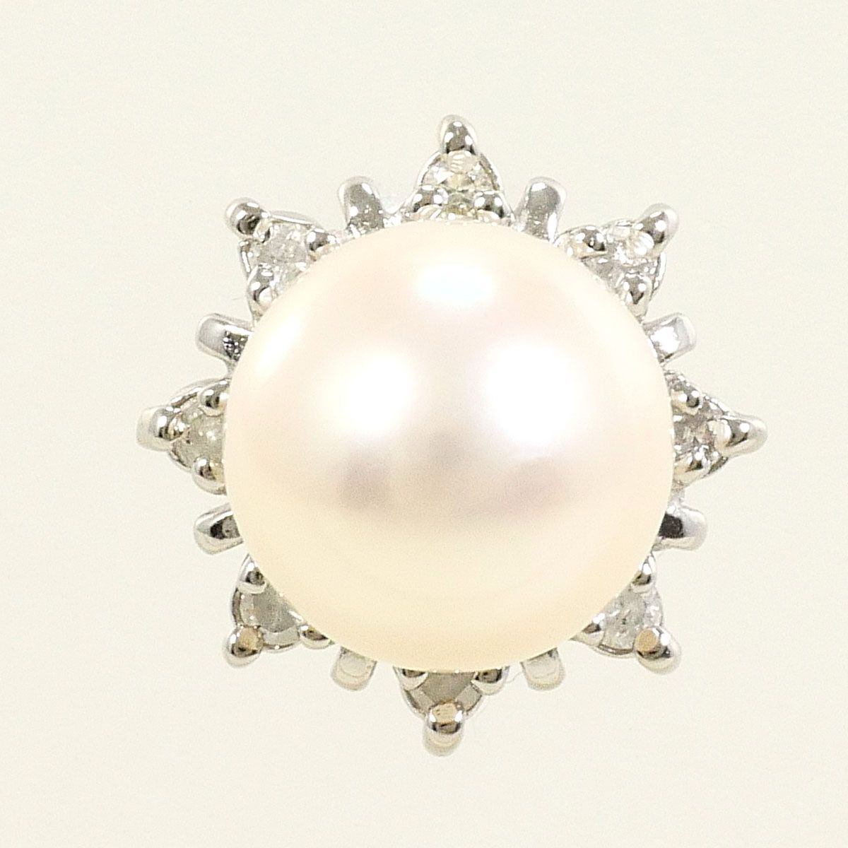 PT 900 プラチナ ピアス 片耳 パール 真珠 ダイヤモンド 総重量約1 3 g レディース