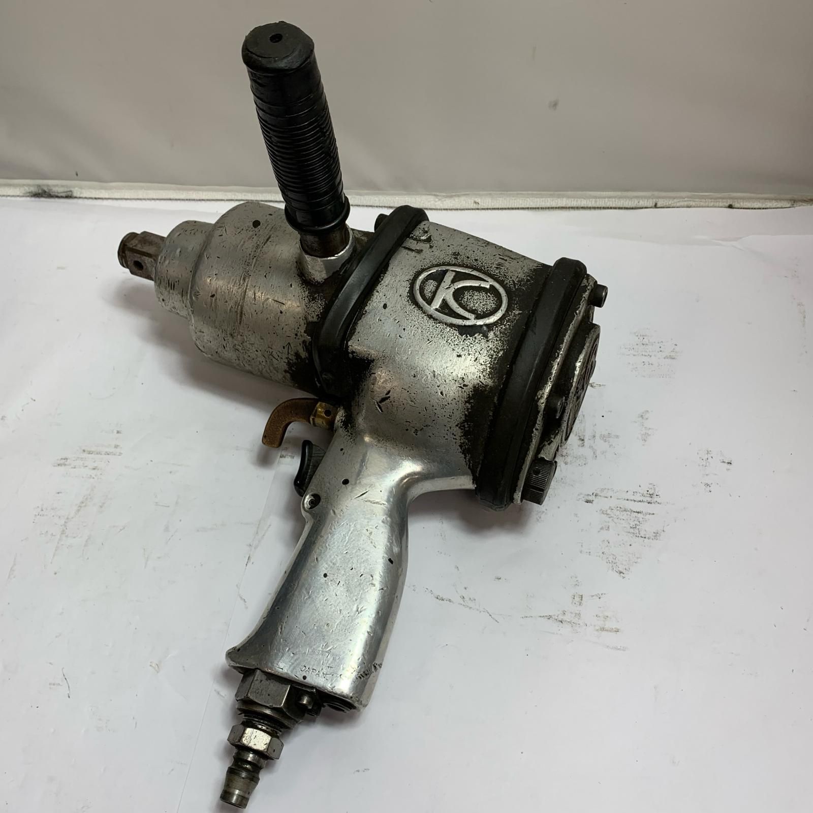  ♭♭ エアインパクトレンチ 本体のみ 常圧 KW-20 P 1 シルバー その他 エアーツール