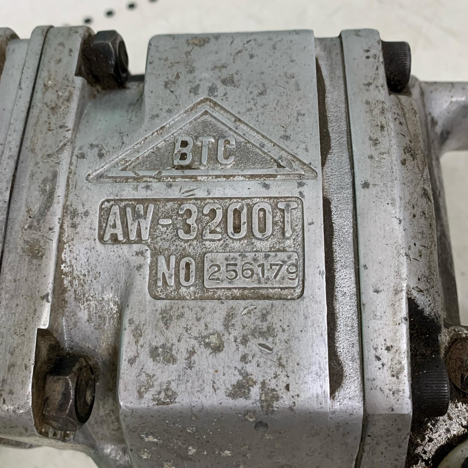  ♭♭BANZAI エアツール 大型エアインパクトレンチ AW-3200 T その他 エアーツール