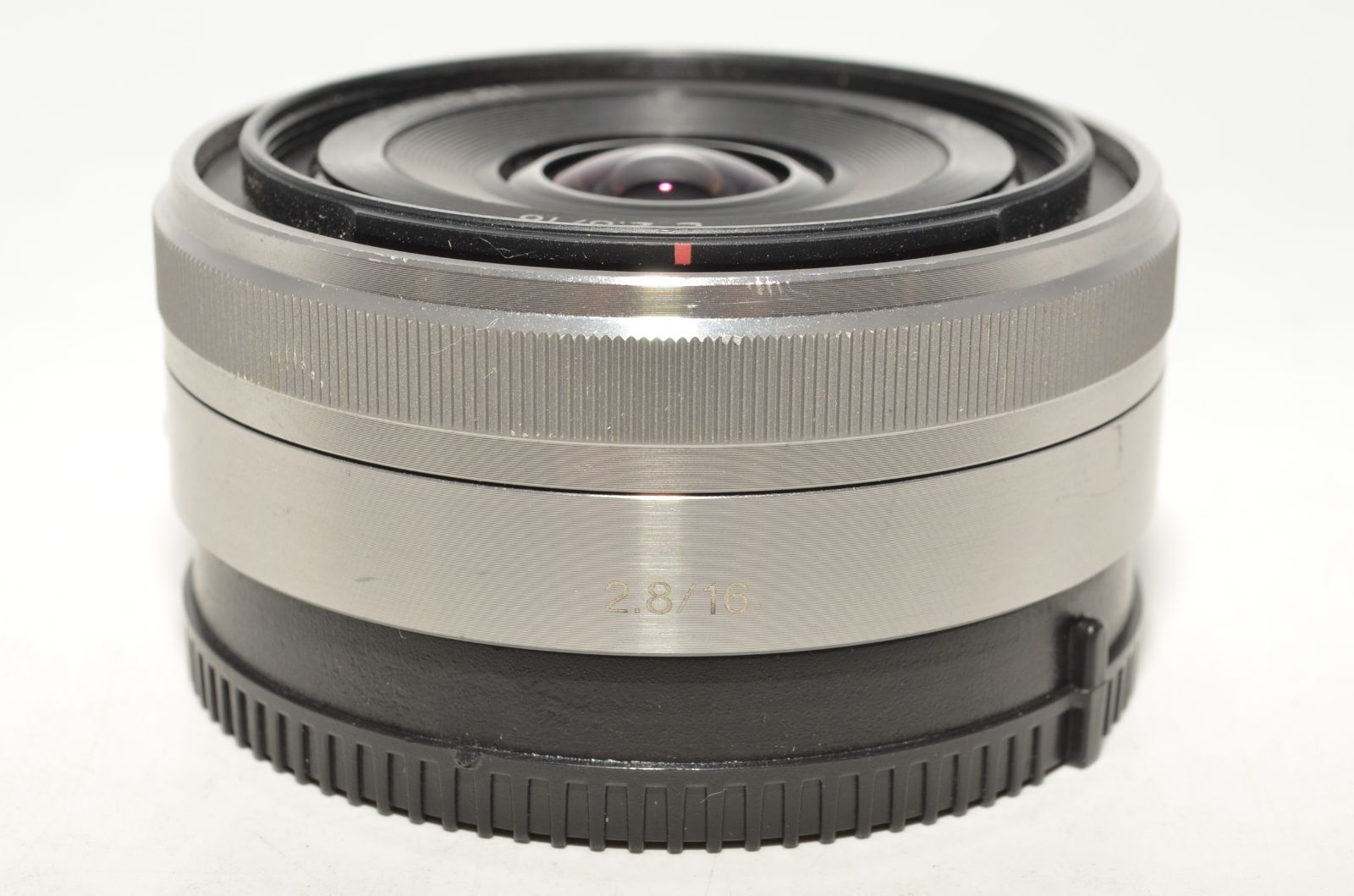 SONY 単焦点レンズ Eマウント用 SEL16F28 カメラレンズ E 16mm F2.8 APS-C用 シルバー SEL16F28 [ソニーE /単