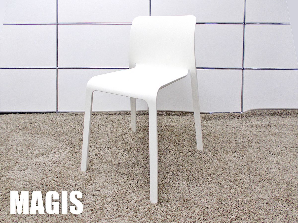 MAGIS マジス CHAIR FIRST チェア ファースト スタッキングチェア ホワイト ステファノ ジョバンノーニ