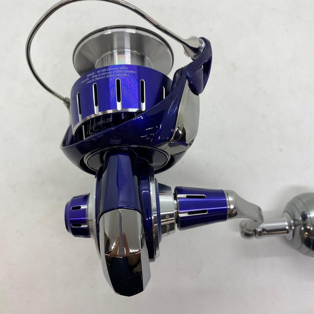 スピニングリール 23ソルティガ