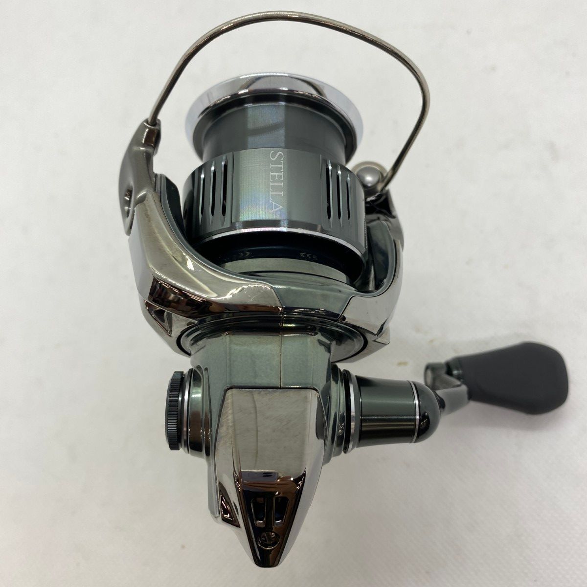 スピニングリール