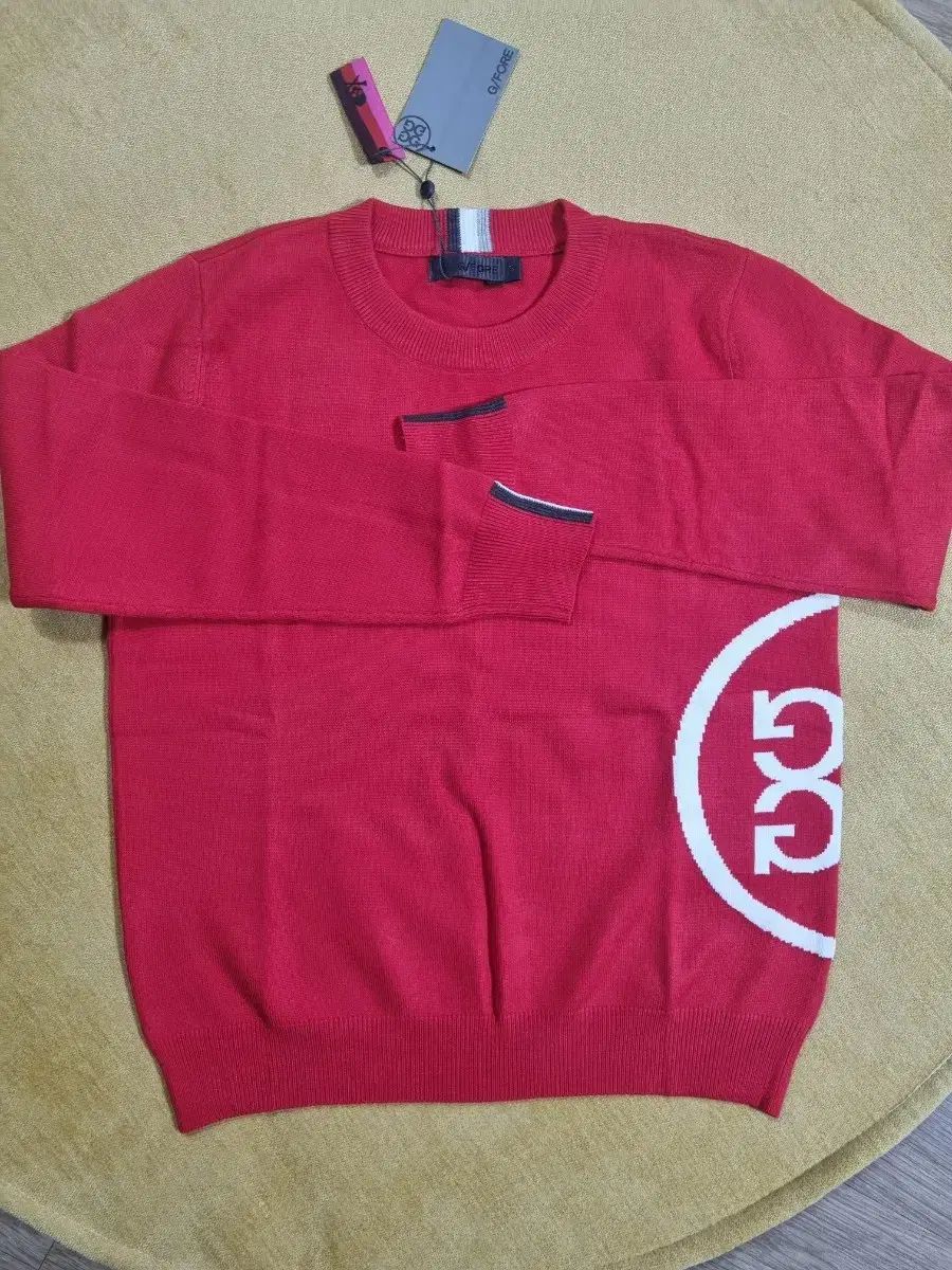 G/FORE ニットセーター Sサイズ ホワイト/ブラウン/レッド G/FORE ニットセーター Sサイズ ホワイト/ブラウン/レッド ジーフォア