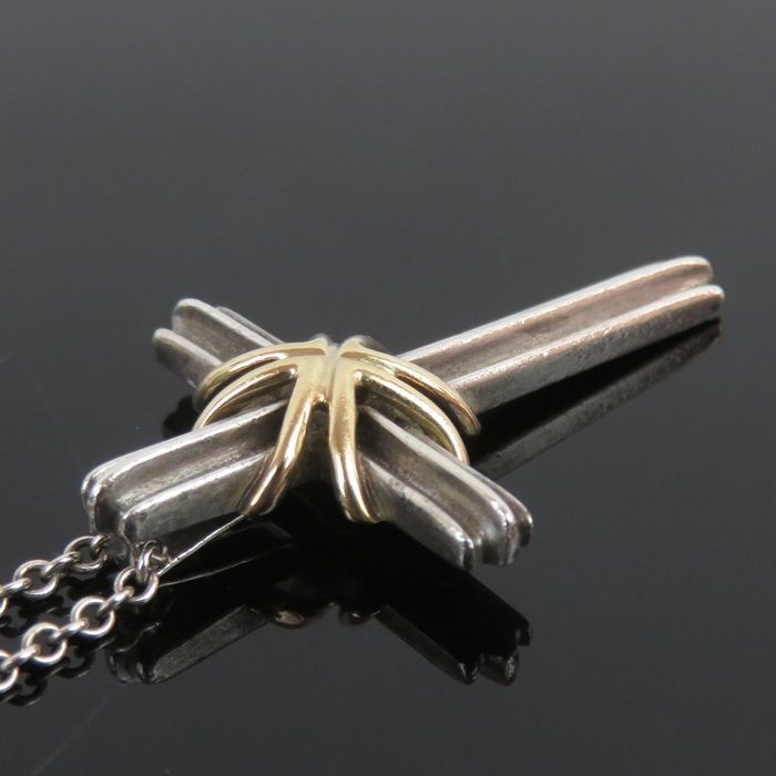 Tiffany＆Co. ティファニー シグネチャークロスネックレス ペンダント