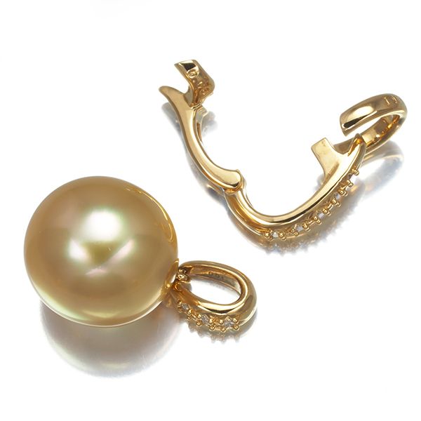 タサキ　ゴールデンパール 10ミリ ペンダントトップ　K18 ダイヤモンド タサキ ゴールデンパール 10ミリ ペンダントトップ K18 ダイヤモンド