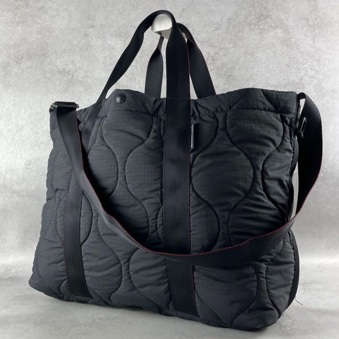 コムデギャルソンオム ナイロンキルティングトート ブラック COMME des