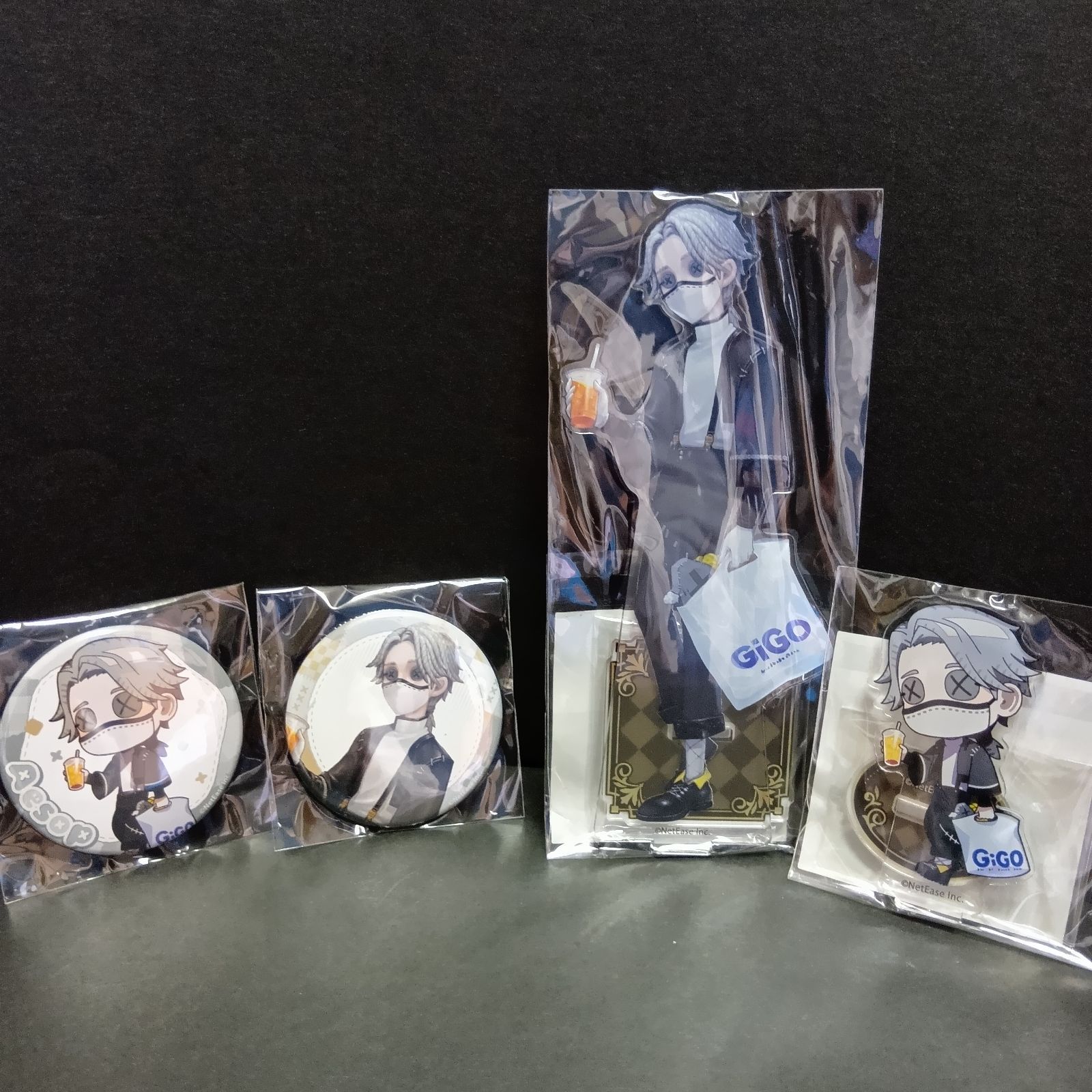 第五人格×GIGO 納棺師 〜休日のお出かけ〜 イソップ 缶バッチ ビッグ