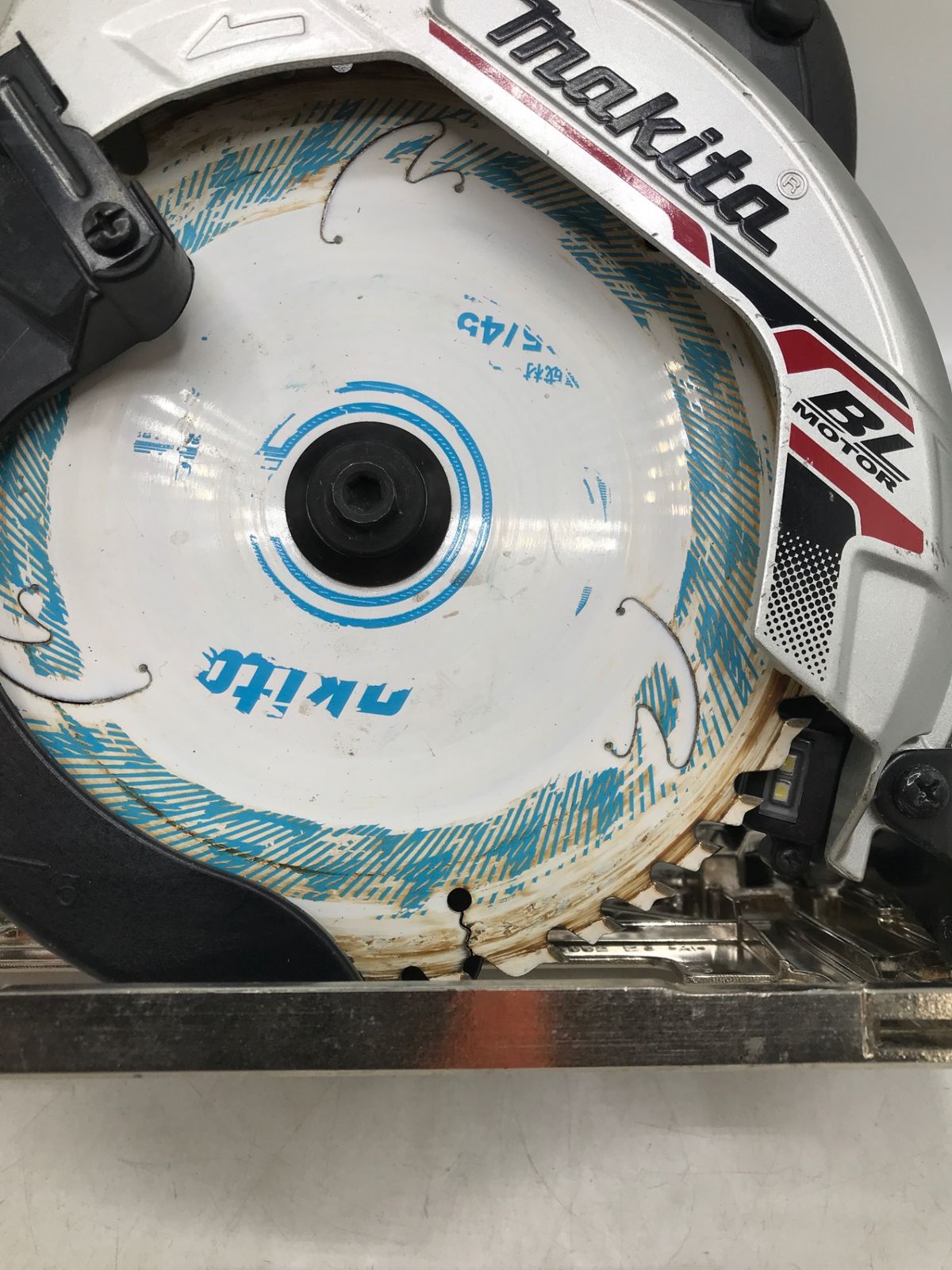 品 Makita マキタ 18v 165mm充電式マルノコ 黒 本体のみ HS631DZSB ITVU00OVOGBC エコツール岡崎岩津店 M02