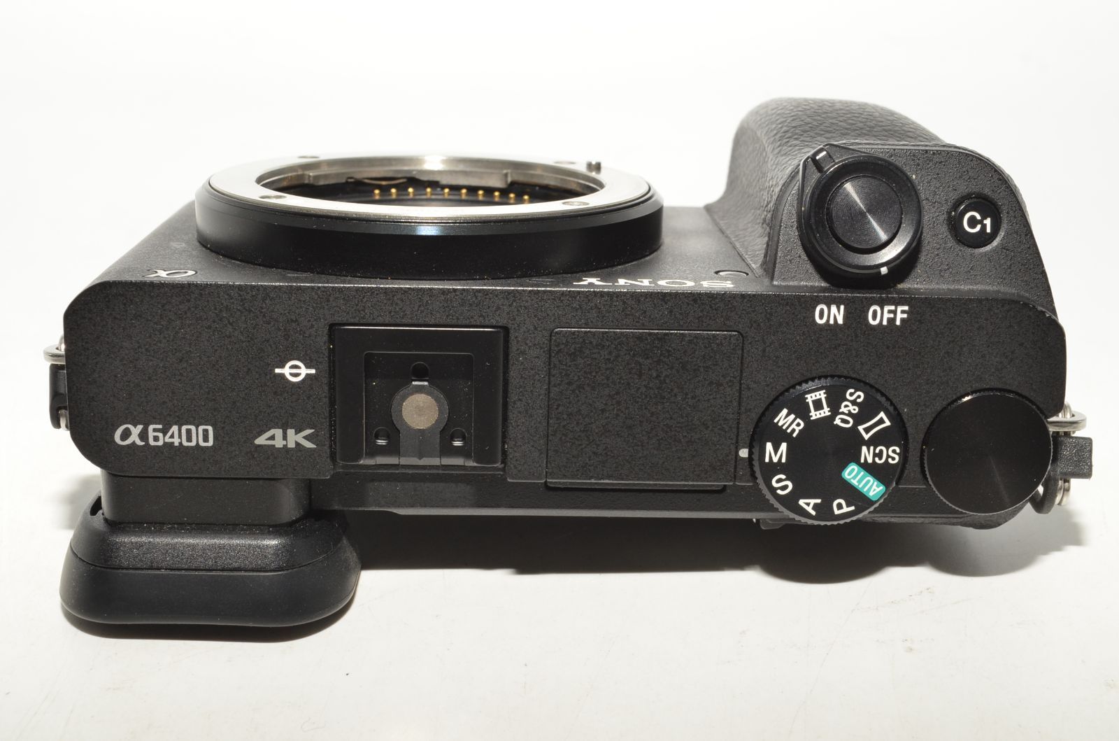  251044 上 SONY ソニー APS C ミラーレス一眼カメラ α6400 ボディ レンズなし ブラック ILCE 6400 B ミラーレス一眼 デジタルカメラ