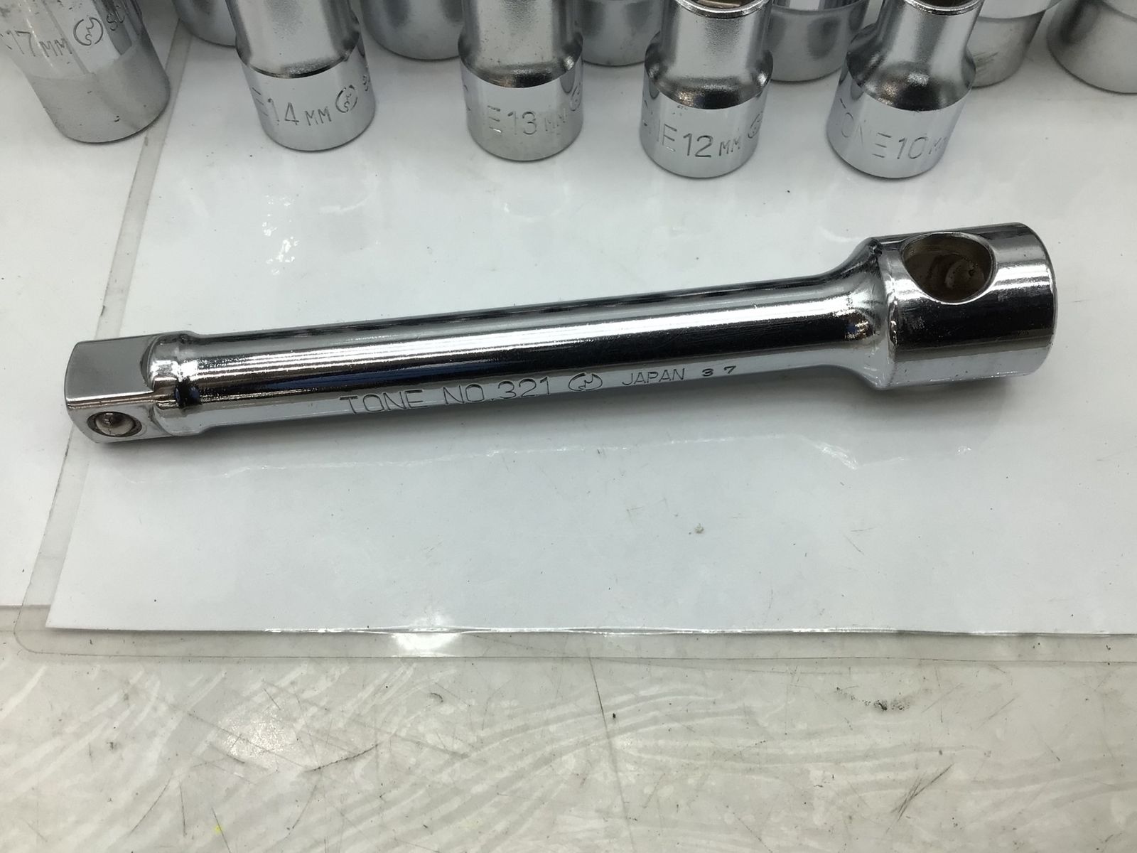 ソケットセット 箱や他の工具は