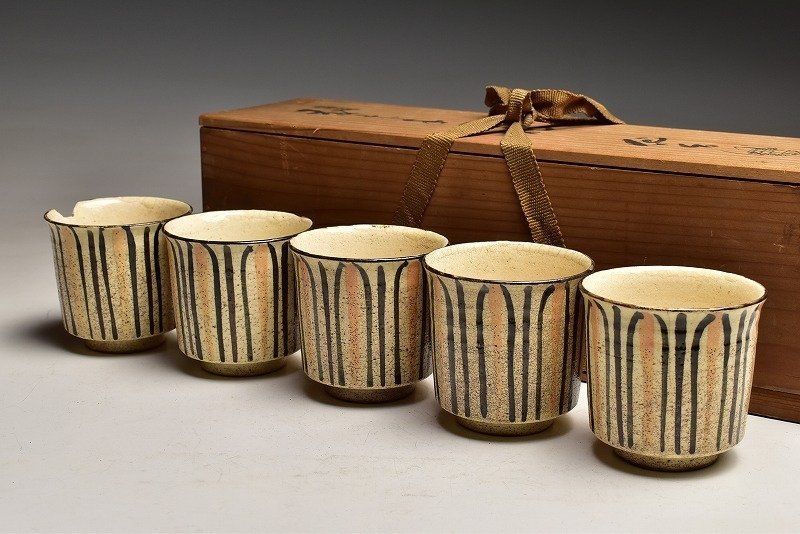 蔵C5956】瀬戸麦藁手一口碗 名工 加藤作助造 共箱 五客 - メルカリ