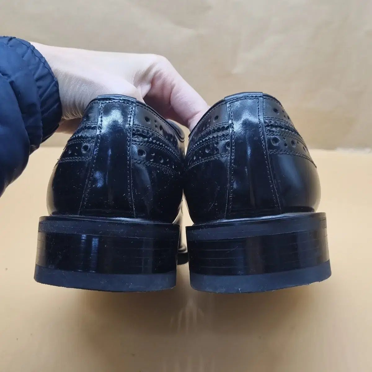 ウイングチップ 靴