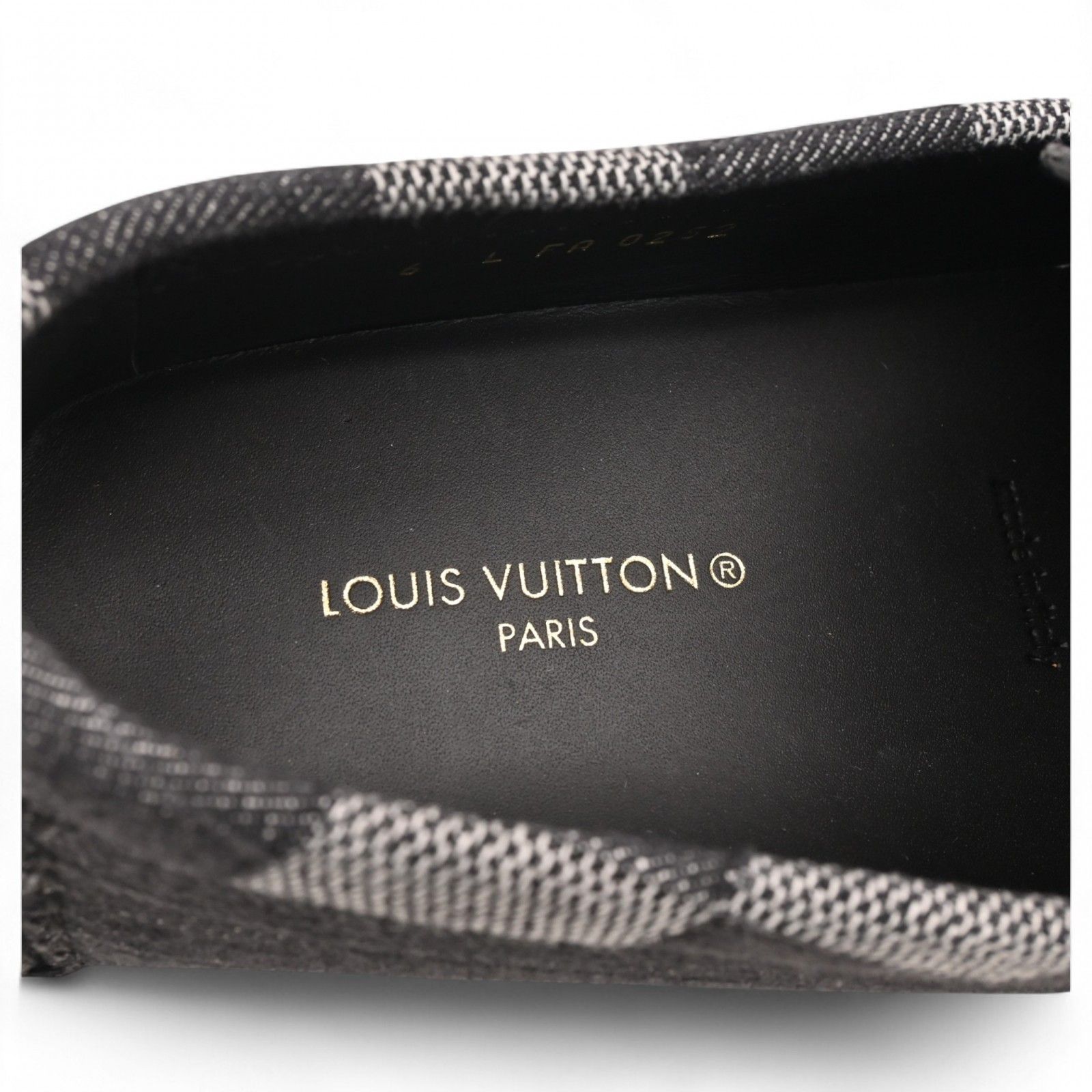 ドライビングシューズ