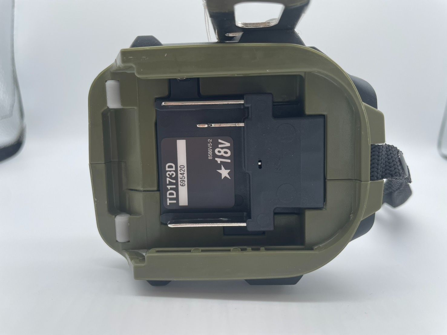  マキタ MAKITA TD 173 D 充電式 インパクトドライバー 18 V 本体 バッテリーのみ A 25 3388 電動インパクトドライバー ドリル ドライバー レンチ