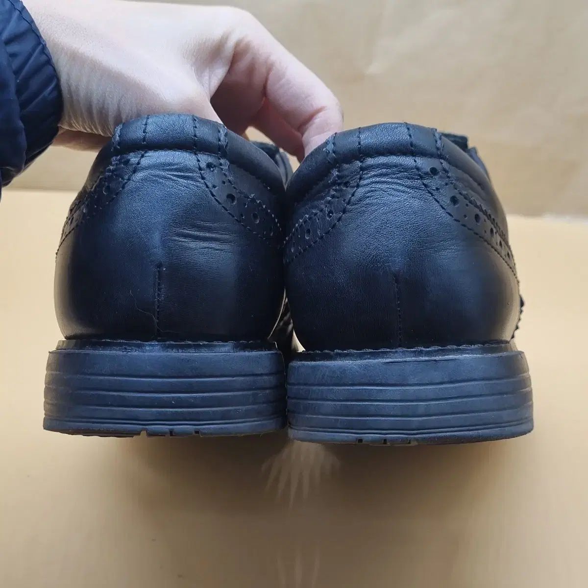 ロックポート トータルモーション メンズ ウイングチップ 軽量靴 285 ODELLYA_COM