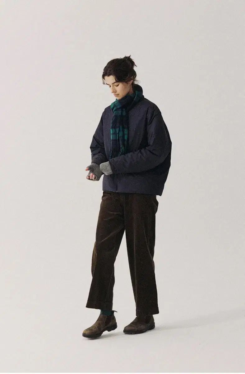 Thomas More トマス モア ライト グースダウン ブラック M