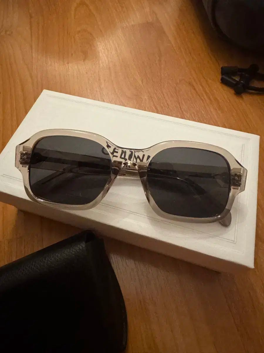  Celine セリーヌ B 3 dot サングラス サングラス 小物