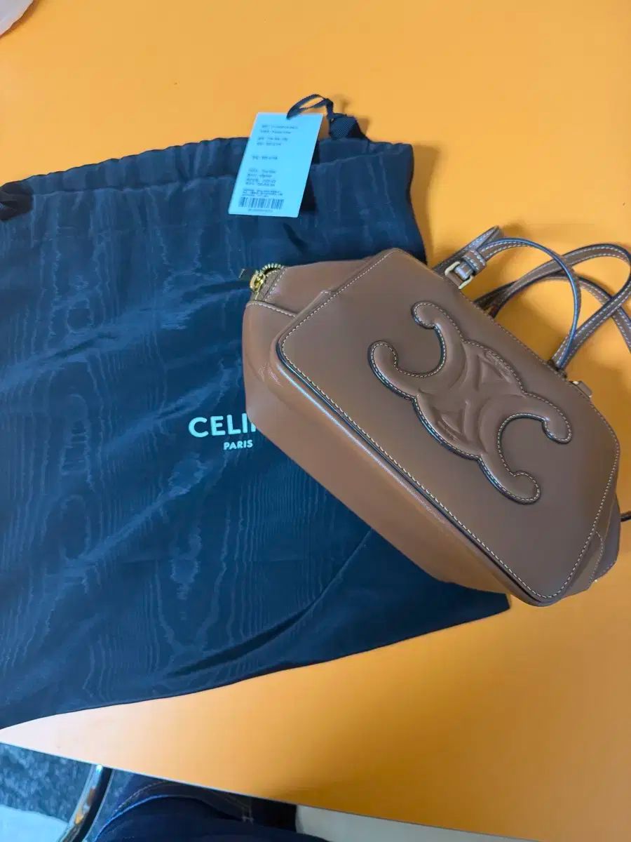 Celine セリーヌ F ed Q キュー バッグ